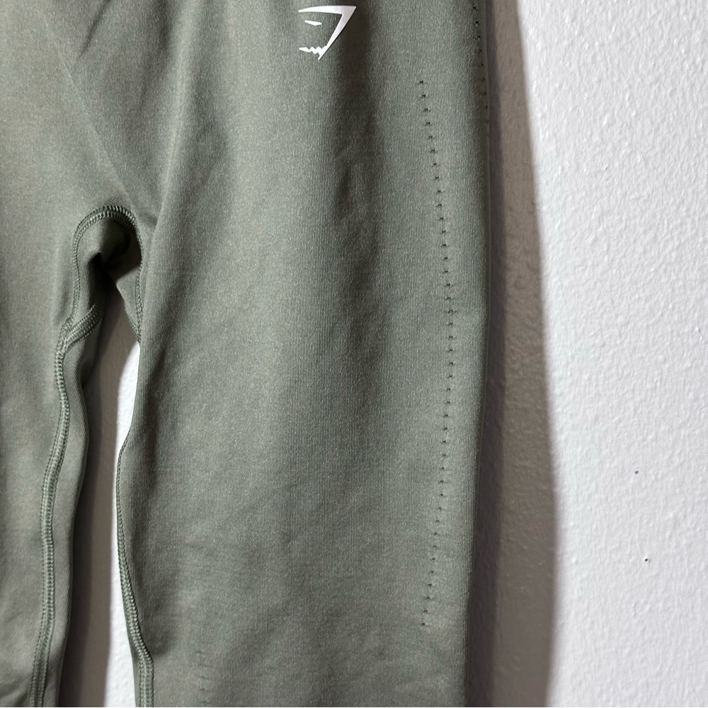 Gymshark Women Olive Green Athletic Leggings Size Small. - Picture 4 of 10